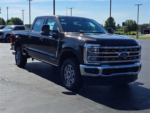 New 2025 Ford F350 Lariat w/ Lariat Ultimate Package image 24