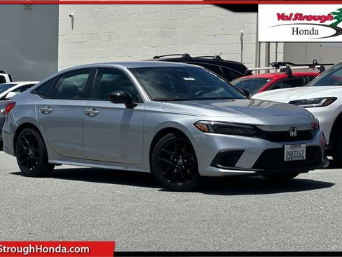 Used 2023 Honda Civic Sport image 1