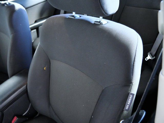 Used 2012 Kia Forte EX FWD image 18