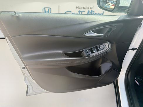 Used 2024 Buick Encore GX Preferred FWD image 19