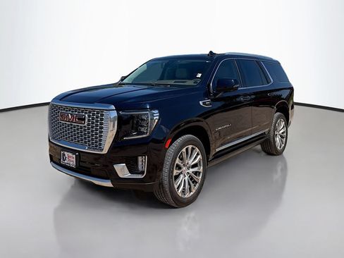 Used 2022 GMC Yukon Denali RWD image 3