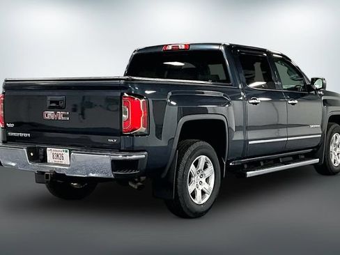 Used 2017 GMC Sierra 1500 SLT w/ Suspension Package, Off-Road AWD/4WD image 7