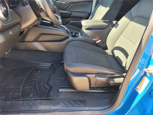 Used 2023 Chevrolet Colorado LT w/ LT Convenience Package image 16