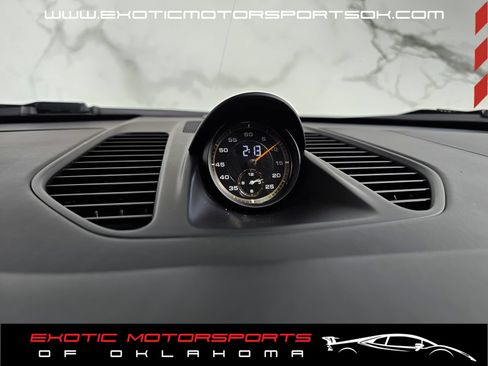Used 2019 Porsche 911 GT3 RS RWD image 42
