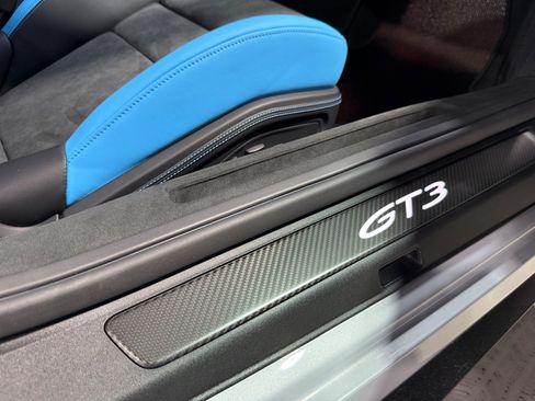 Used 2026 Porsche 911 GT3 image 48