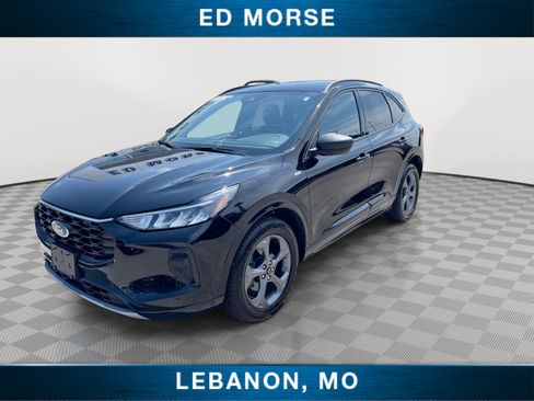Certified 2023 Ford Escape ST-Line w/ Tech Pack #1 AWD/4WD image 4