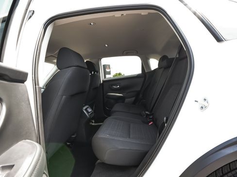 Used 2026 Honda HR-V LX image 34