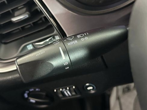 Used 2020 Dodge Challenger SXT RWD image 26
