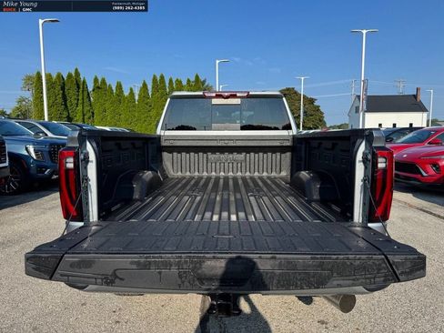 New 2026 GMC Sierra 2500 Denali Ultimate AWD/4WD image 5