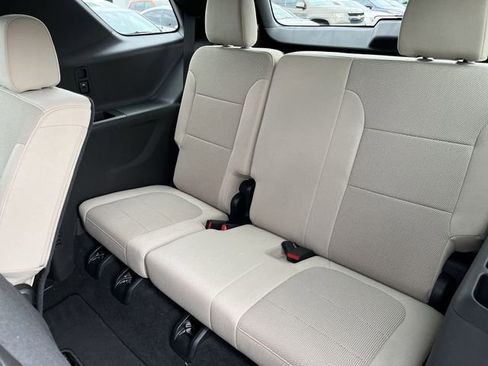 Used 2024 Chevrolet Traverse LS w/ Safety Package image 26