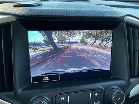 Used 2022 GMC Terrain SLE w/ Driver Convenience Package image 86