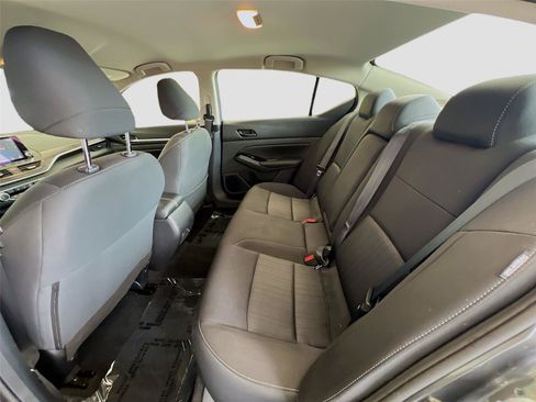 Used 2023 Nissan Altima 2.5 SV AWD/4WD image 21