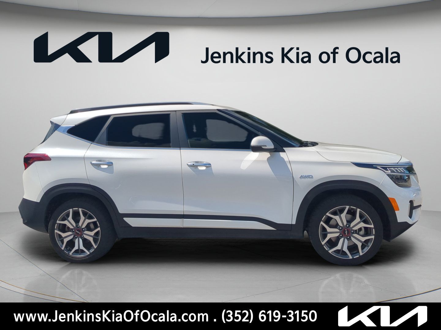 Certified 2023 Kia Seltos SX w/ SX Sunroof Package AWD/4WD image 6