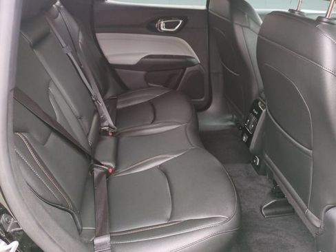 Used 2024 Jeep Compass Limited AWD/4WD image 29