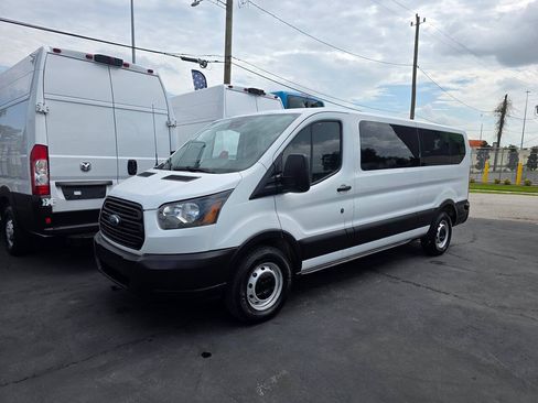 Used 2019 Ford Transit 350 XL RWD image 32