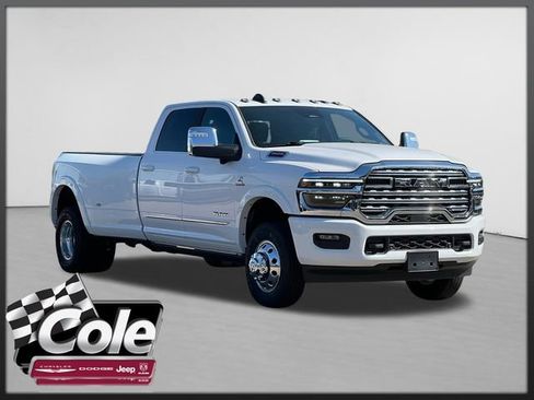 Used 2026 RAM 3500 Limited AWD/4WD image 1
