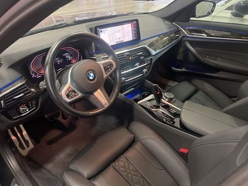 Used 2023 BMW 530i w/ M Sport Package RWD image 5