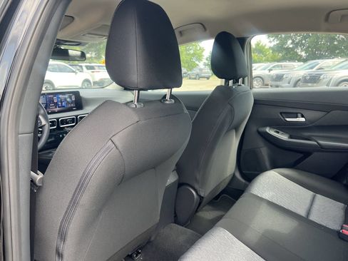 Used 2026 Nissan Sentra SV w/ Floor Mat Package FWD image 17