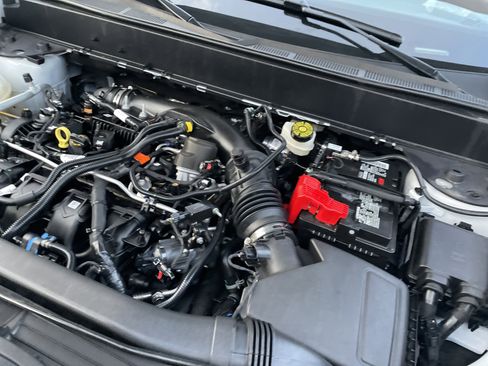 Used 2024 Ford Maverick Lariat w/ 4K Tow Package image 40