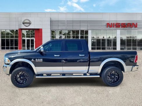 Used 2018 RAM 2500 Laramie w/ Convenience Group image 7