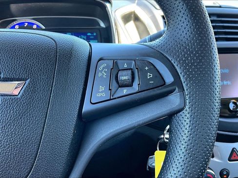 Used 2016 Chevrolet Trax LT AWD/4WD image 20