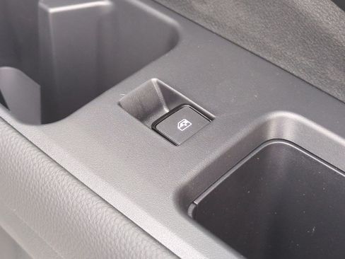 New 2026 Nissan Pathfinder SL w/ SL Premium Package FWD image 33
