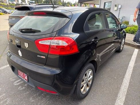 Used 2013 Kia Rio EX w/ Convenience Pkg FWD image 3