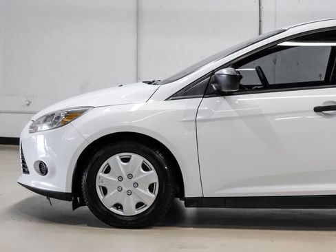 Used 2014 Ford Focus S FWD image 12