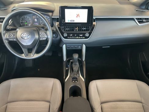Used 2025 Toyota Corolla Cross AWD Hybrid image 14