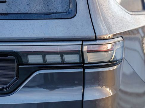 New 2026 Jeep Grand Wagoneer L Limited image 10