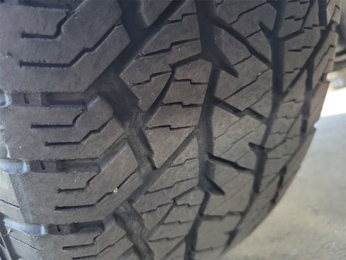 Certified 2023 Nissan Frontier PRO-4X w/ Pro-4X Premium Package image 28