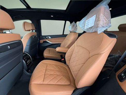 Certified 2026 BMW X7 xDrive40i AWD/4WD image 36