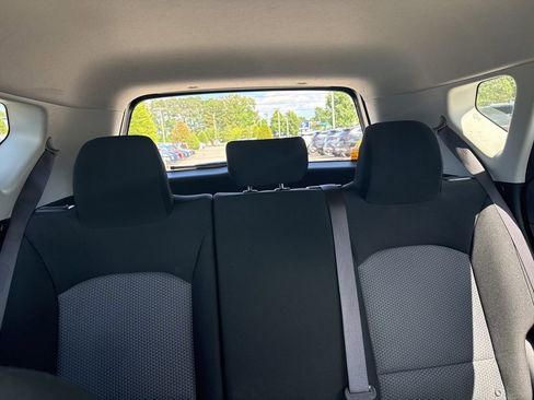 Used 2023 Kia Soul LX w/ LX Technology Package FWD image 12