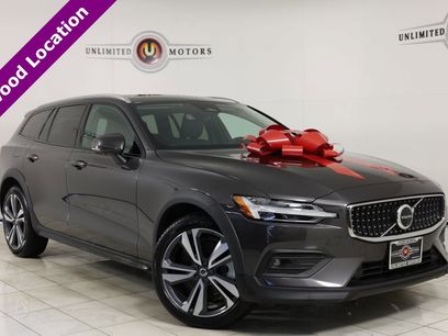 Used 2025 Volvo V60 B5 Cross Country Plus