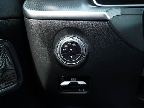 Used 2024 Mercedes-Benz C 300 Sedan image 26