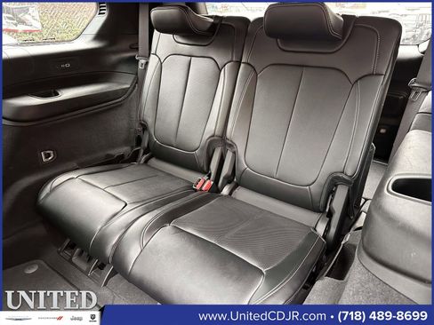 Used 2021 Jeep Grand Cherokee L Overland w/ Luxury Tech Group IV image 20