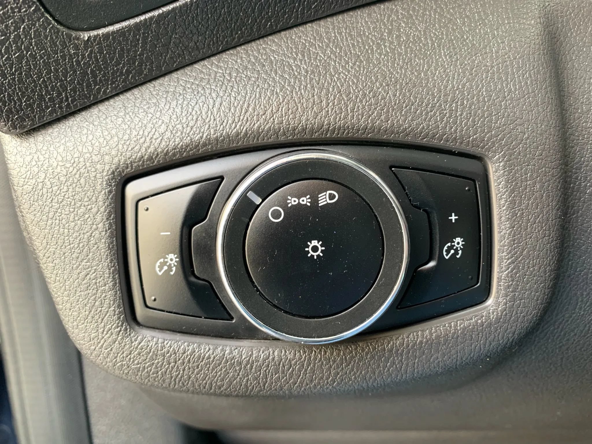 Used 2016 Ford Transit Connect XL FWD image 17