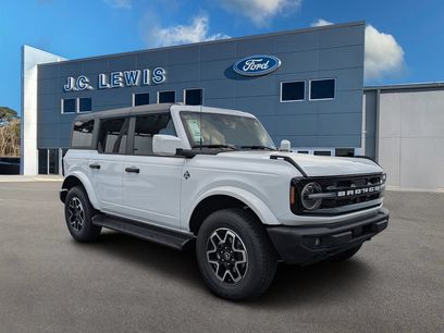New 2026 Ford Bronco Outer Banks