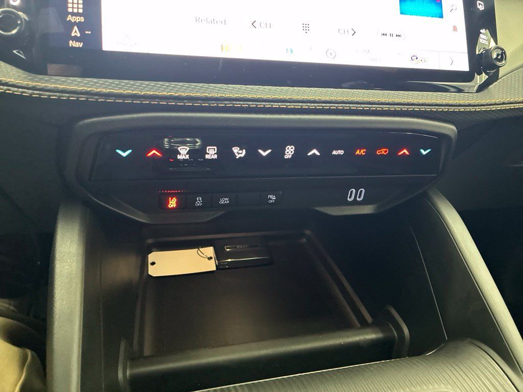 New 2026 Jeep Cherokee Limited AWD/4WD image 36