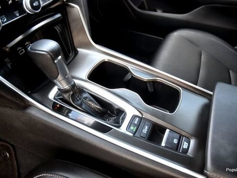 Used 2022 Honda Accord Sport image 12
