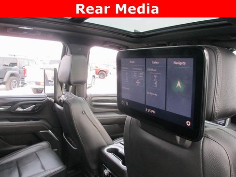 Used 2021 GMC Yukon Denali w/ Denali Premium Package image 15