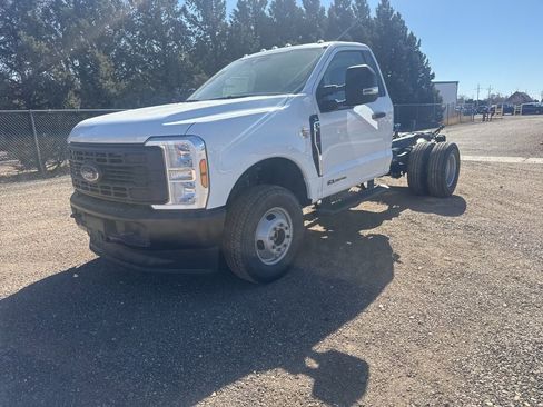 New 2026 Ford F350 XL AWD/4WD image 1