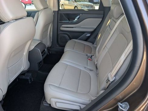 Used 2022 Lincoln Corsair Reserve AWD/4WD image 26