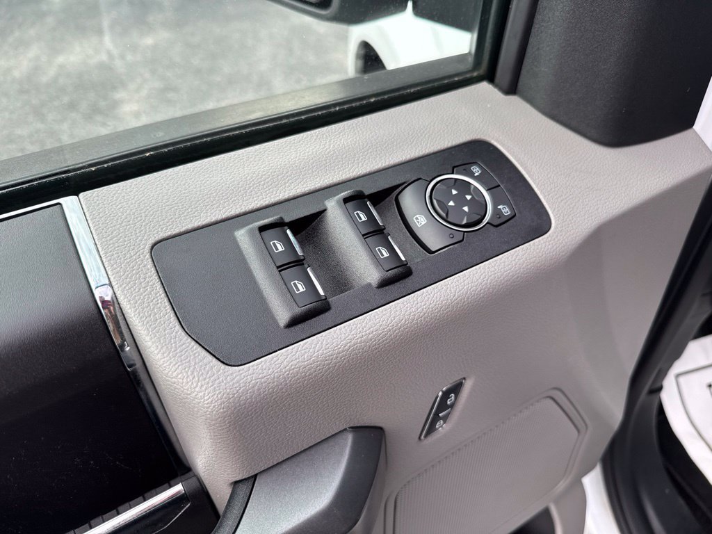Used 2018 Ford F150 XLT AWD/4WD image 27