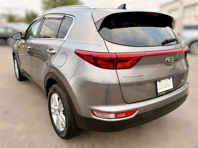 Used 2017 Kia Sportage EX w/ EX Premium Package AWD/4WD image 7