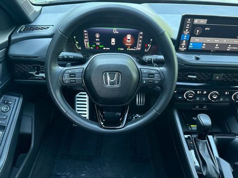 Certified 2025 Honda Accord Sport image 11