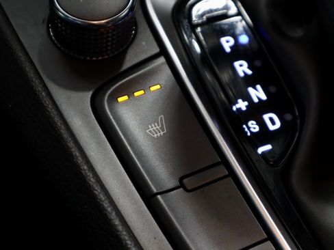 Certified 2023 Hyundai Kona Limited image 5