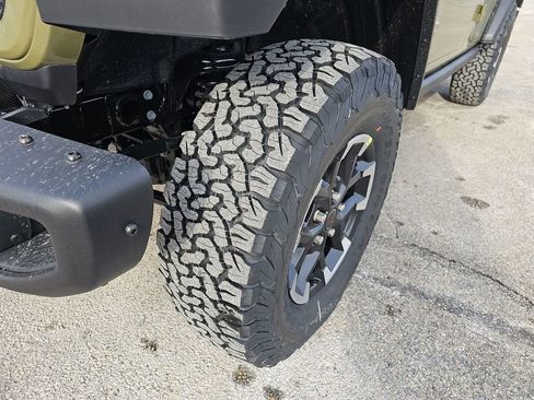 New 2026 Jeep Wrangler Unlimited Rubicon w/ Safety Group AWD/4WD image 31