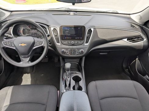 Used 2024 Chevrolet Malibu LT FWD image 14