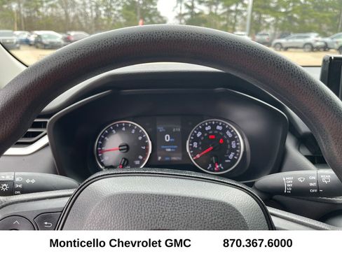 Used 2020 Toyota RAV4 LE image 12